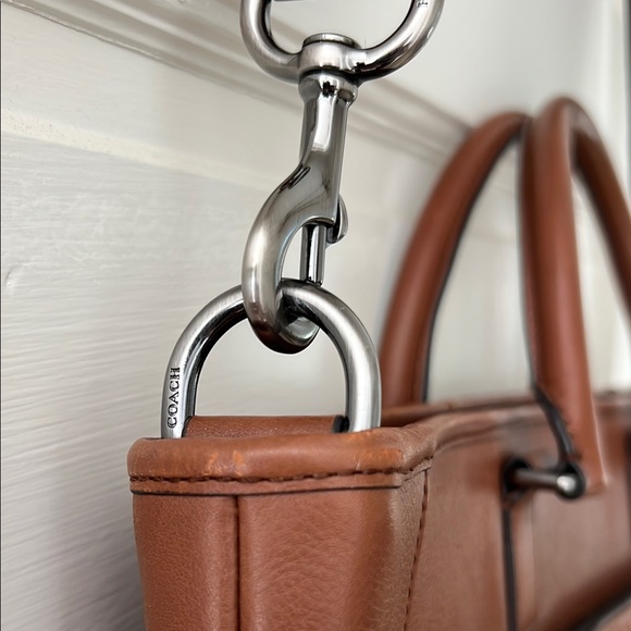 GUC Coach Brown Leather Men's Bag with Adjustable & Detachable Strap - Picture 3 of 12